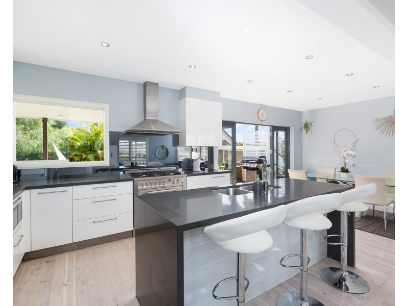 25 Silverwater Crescent, Miranda NSW 2228