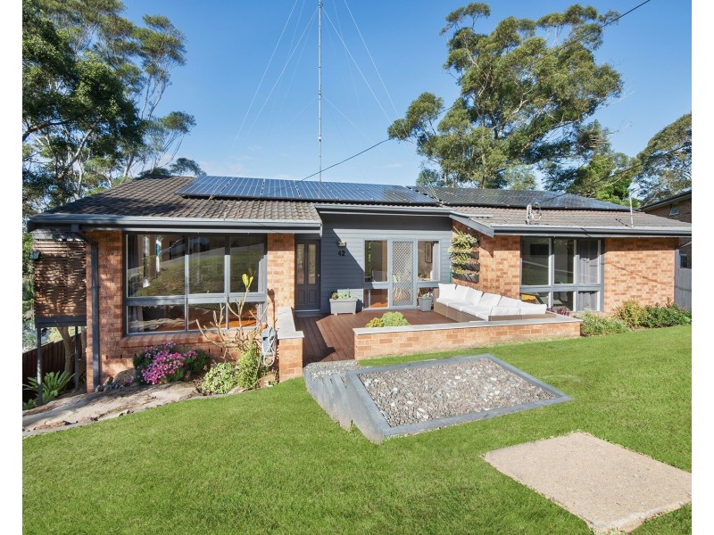 42 Tulong Place, Kirrawee NSW 2232