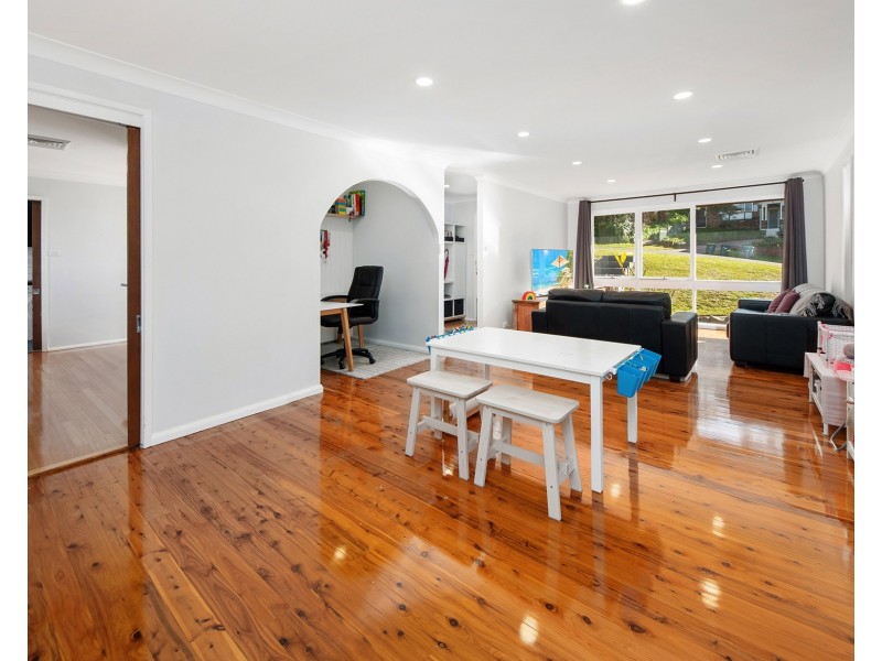 42 Tulong Place, Kirrawee NSW 2232