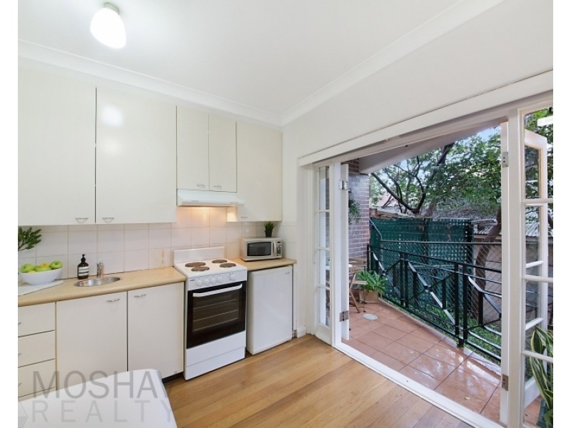 2/12 Ward Avenue, Elizabeth Bay NSW 2011