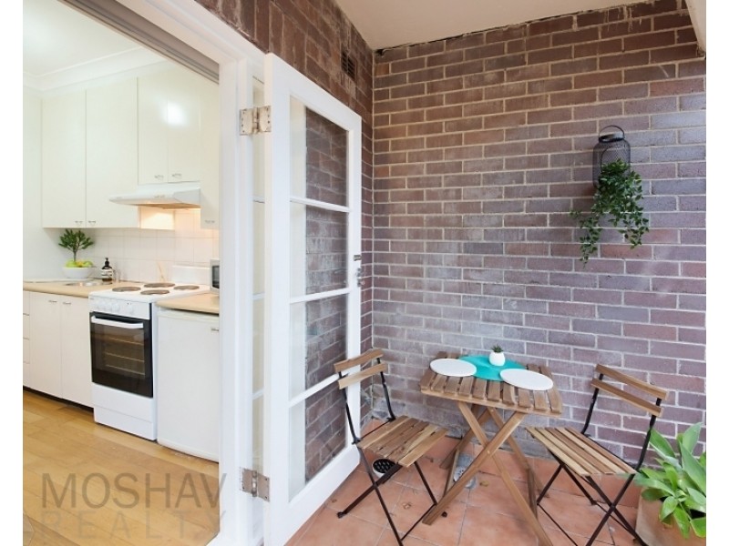 2/12 Ward Avenue, Elizabeth Bay NSW 2011