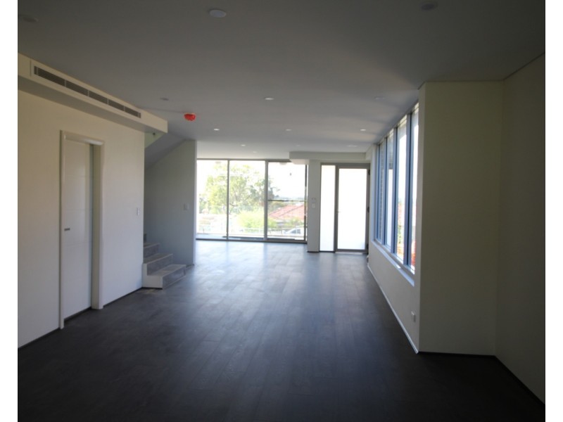 19B Terrace Avenue, Sylvania NSW 2224