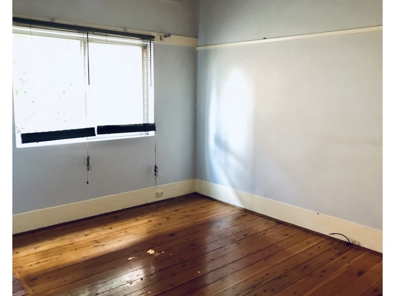 34 Walker Street, Turrella NSW 2205