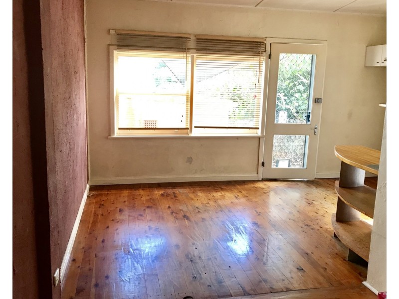 34 Walker Street, Turrella NSW 2205