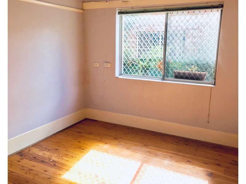 34 Walker Street, Turrella NSW 2205