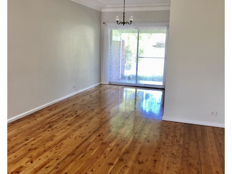 16 Lynwood Street, Blakehurst NSW 2221