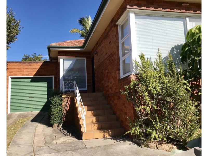 16 Lynwood Street, Blakehurst NSW 2221