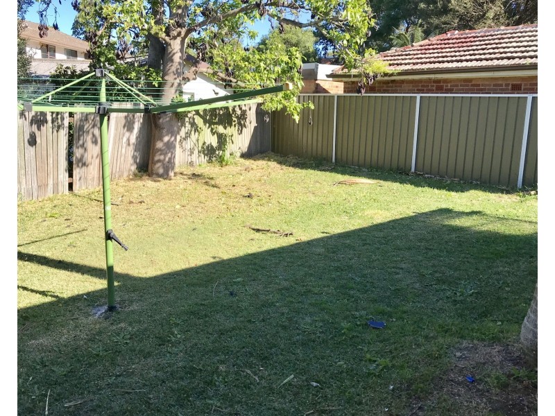 16 Lynwood Street, Blakehurst NSW 2221