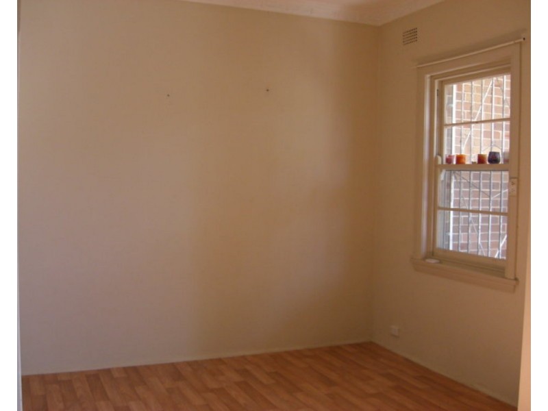 10 Durham Street, Carlton NSW 2218