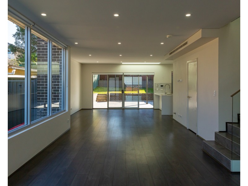 19A Terrace Avenue, Sylvania NSW 2224