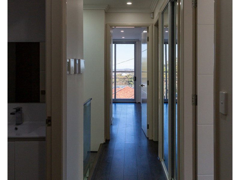 19A Terrace Avenue, Sylvania NSW 2224