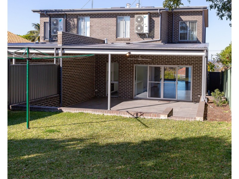 19A Terrace Avenue, Sylvania NSW 2224