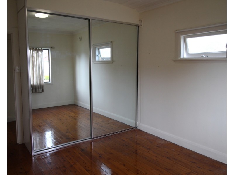 60 Barton Street, Kogarah NSW 2217