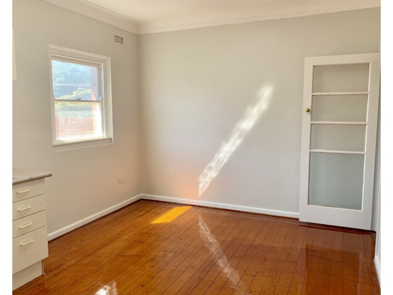 16 Rayment Street, Kingsgrove NSW 2208