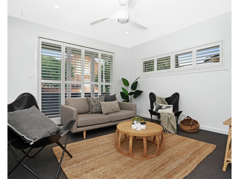18 Ridge Street, Merewether NSW 2291