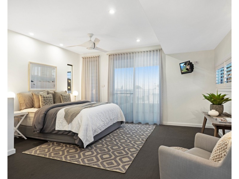 18 Ridge Street, Merewether NSW 2291
