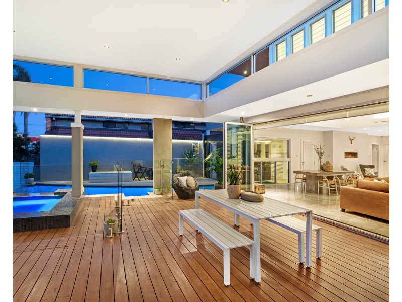 18 Ridge Street, Merewether NSW 2291