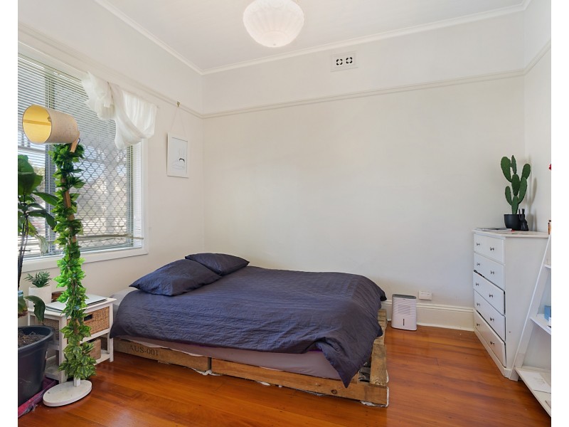 24 Steel Street, Hamilton NSW 2303