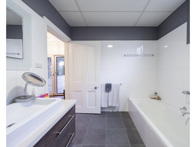 15 Park Street, Hamilton South NSW 2303