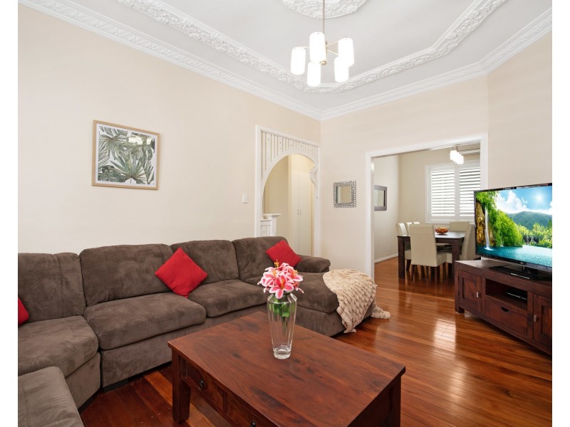 11 King Street, Waratah West NSW 2298