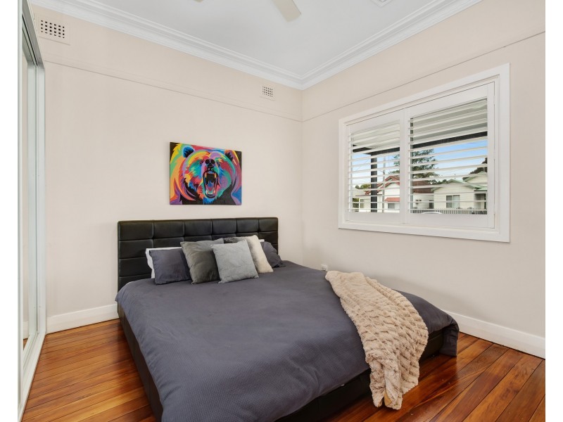 11 King Street, Waratah West NSW 2298