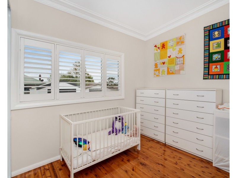 11 King Street, Waratah West NSW 2298