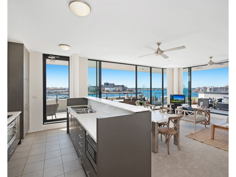 7801/25 Beresford Street, Newcastle West NSW 2302