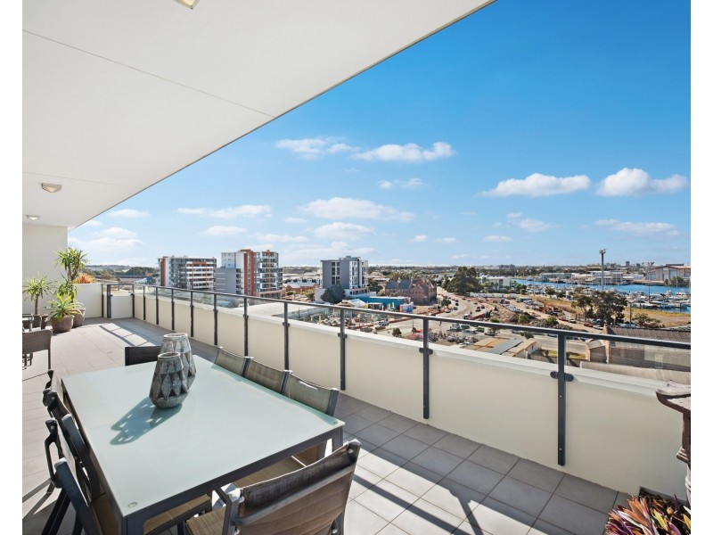 7801/25 Beresford Street, Newcastle West NSW 2302
