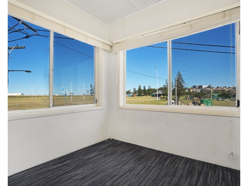 42 Bar Beach Avenue, Bar Beach NSW 2300