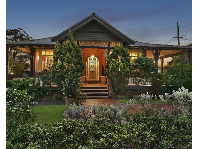 72 Gordon Avenue, Hamilton South NSW 2303