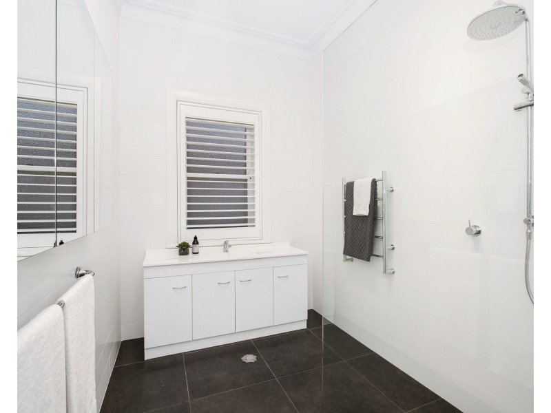 131 Kemp Street, Hamilton South NSW 2303