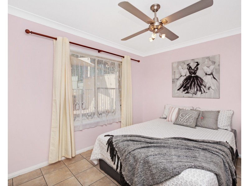 25 Faulkner Crescent, North Lambton NSW 2299