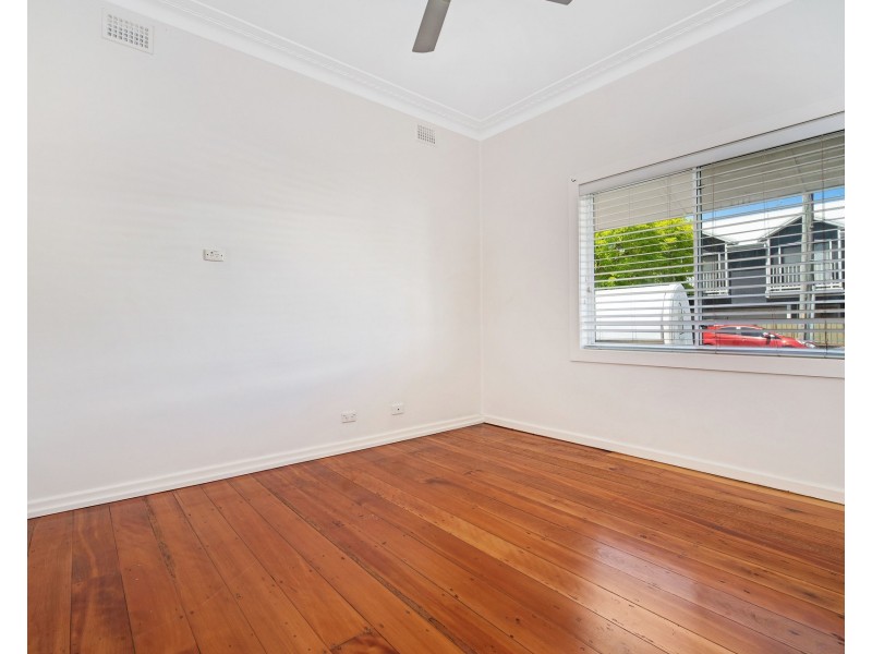 6 Cleary Street, Hamilton NSW 2303