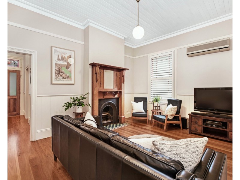 58 Everton Street, Hamilton NSW 2303