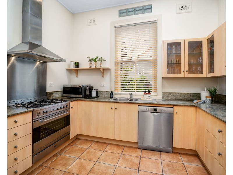 100 Janet Street, Merewether NSW 2291