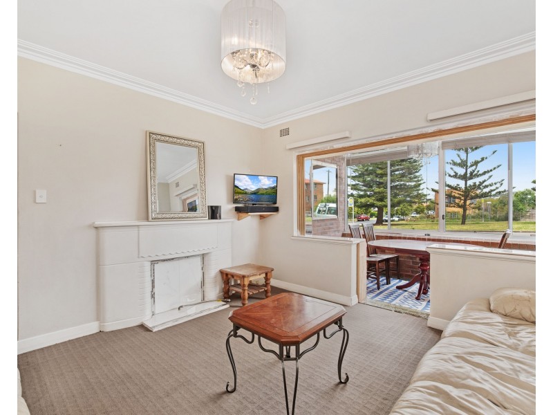1/76 Parkway Avenue, Cooks Hill NSW 2300