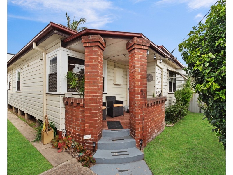 19 McMichael Street, Maryville NSW 2293