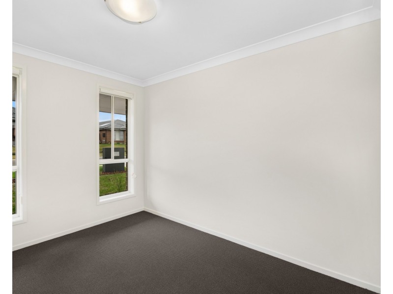 3/129 Awabakal Drive, Fletcher NSW 2287