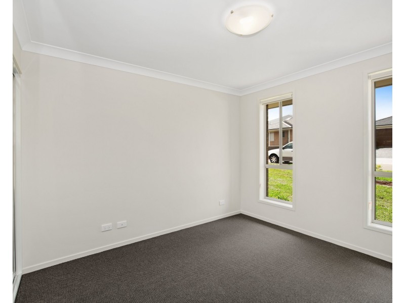 3/129 Awabakal Drive, Fletcher NSW 2287