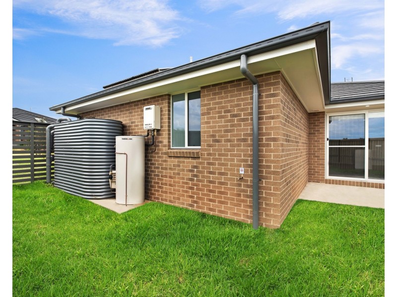 3/129 Awabakal Drive, Fletcher NSW 2287