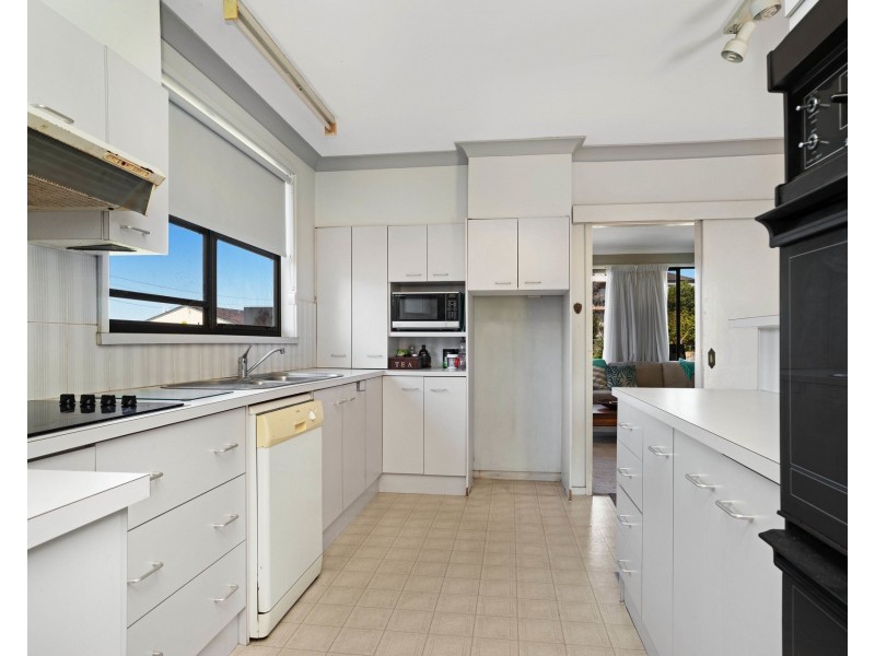 102 Macquarie Street, Merewether NSW 2291