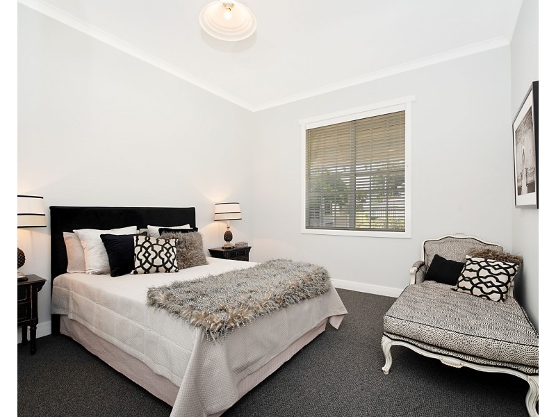 12 John Street, Tighes Hill NSW 2297