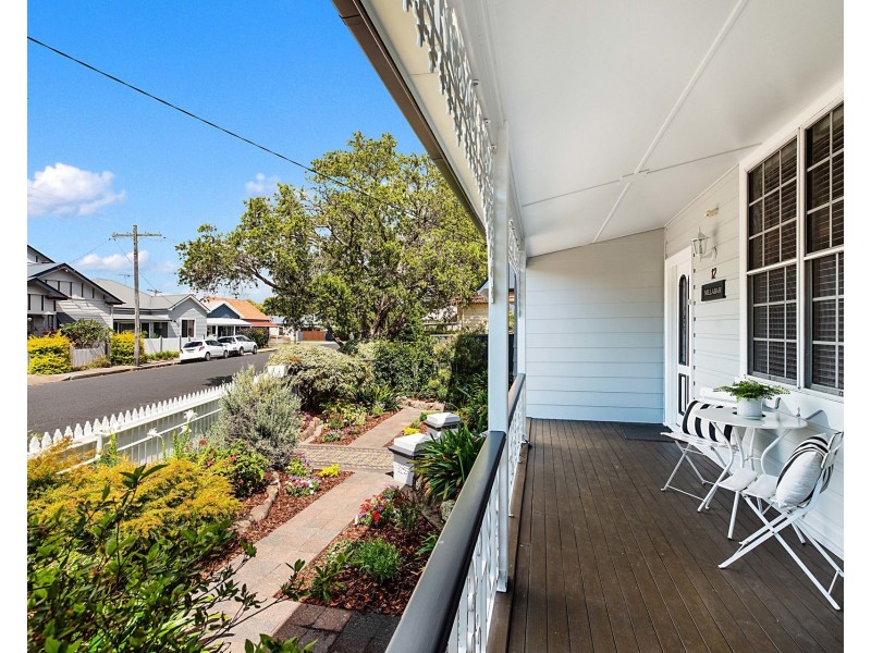 12 John Street, Tighes Hill NSW 2297