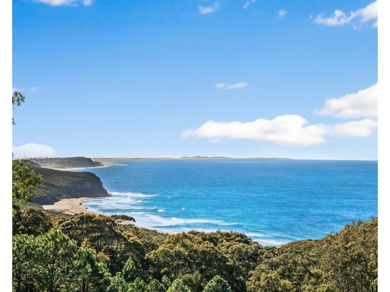 7 Banksia Avenue, Dudley NSW 2290