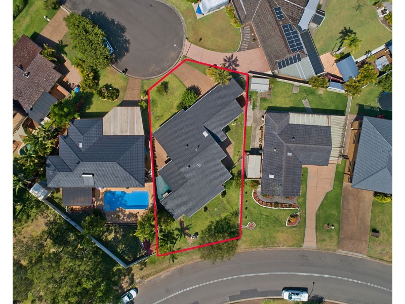 8 Parklea Avenue, Croudace Bay NSW 2280