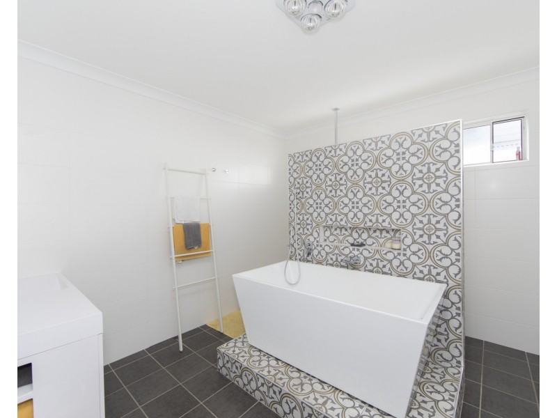 38 Ellerslie Road, Adamstown Heights NSW 2289