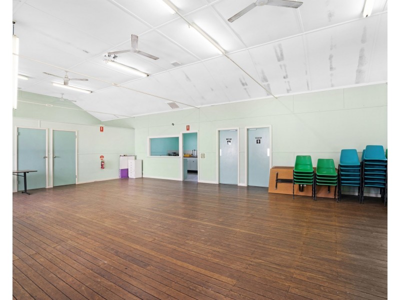 16 York Street, Teralba NSW 2284