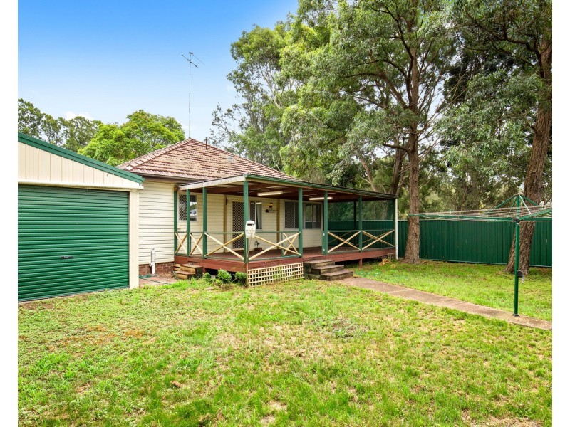 3 Leonard Avenue, Mayfield NSW 2304