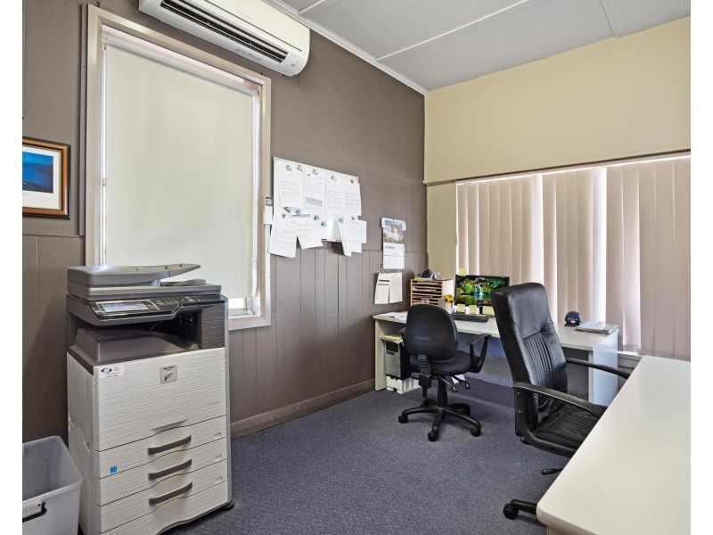 37-39 Broadmeadow Road, Broadmeadow NSW 2292