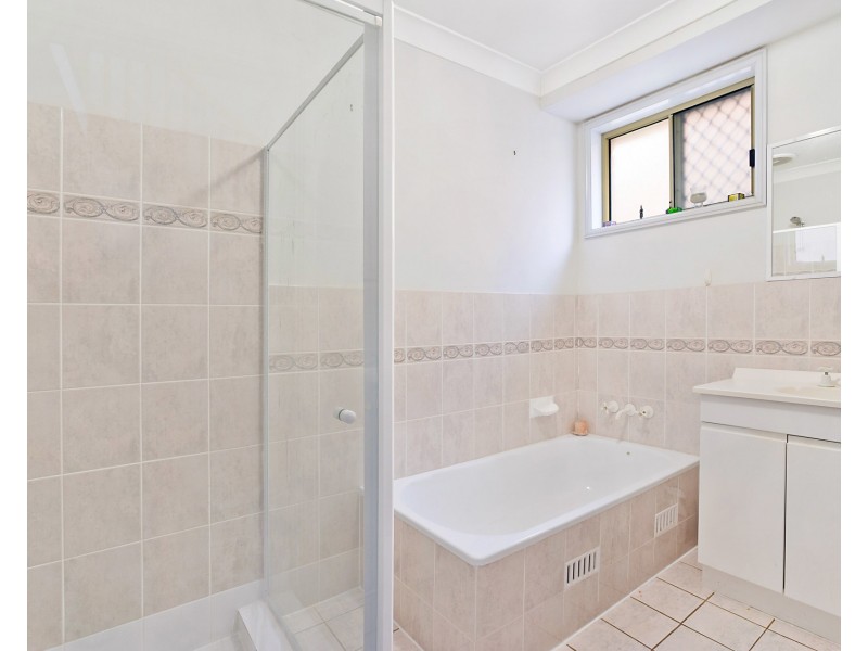 2/63 Berner Street, Merewether NSW 2291